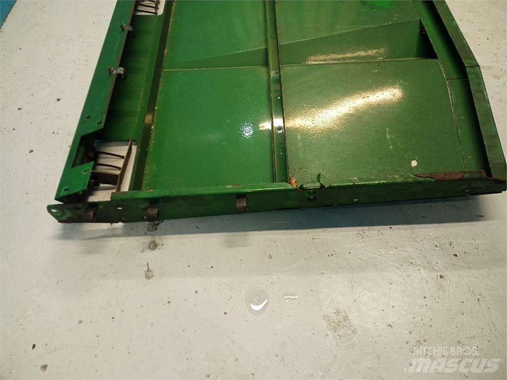 John Deere 9540 Spargisabbia e spargisale