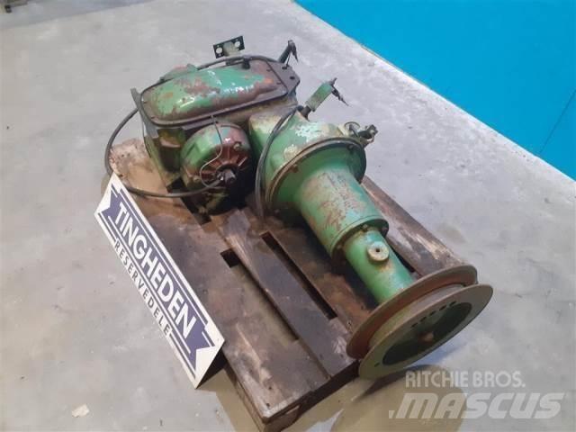 John Deere 955 Trasmissione