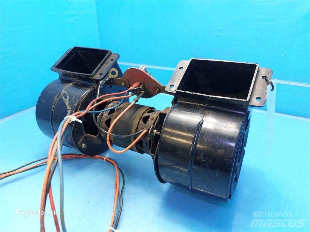 John Deere 955 Cabine e interni