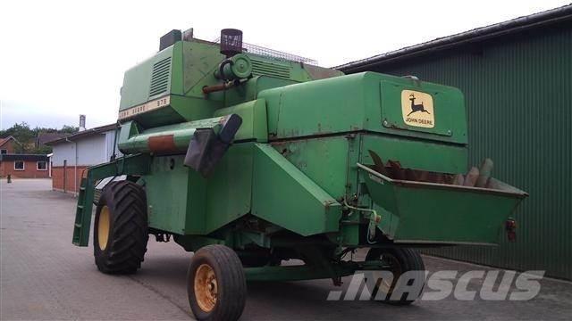 John Deere 975 Mietitrebbiatrici