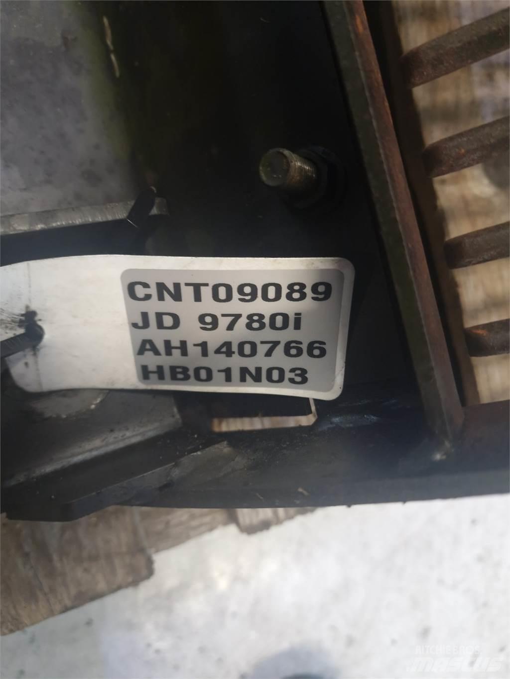 John Deere 9780 Accessori per mietitrebbiatrici