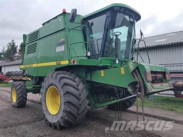 John Deere CTS Mietitrebbiatrici