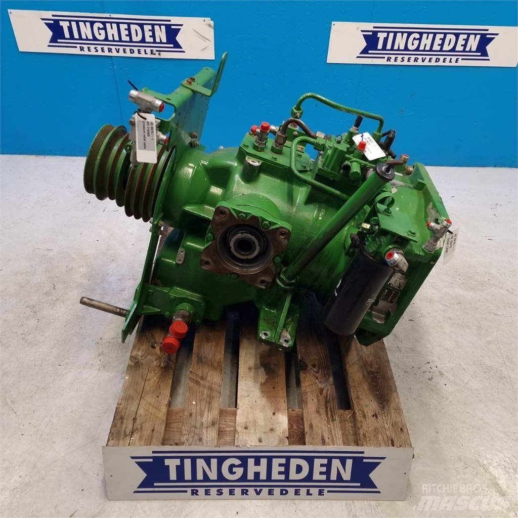 John Deere S670 Trasmissione