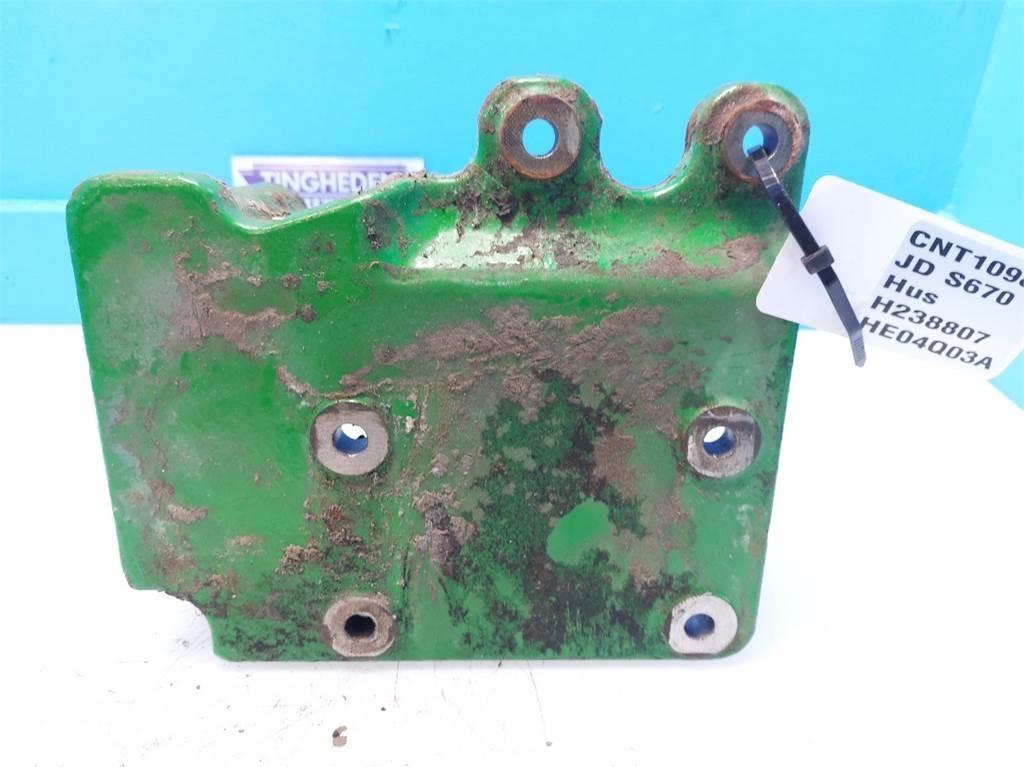 John Deere S670 Motori