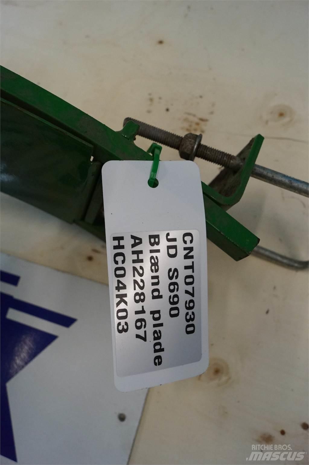 John Deere S690 Accessori per mietitrebbiatrici