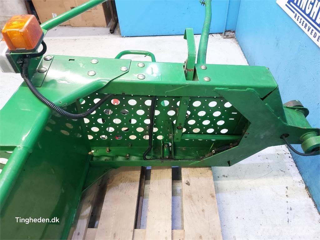 John Deere T660I Cabine e interni