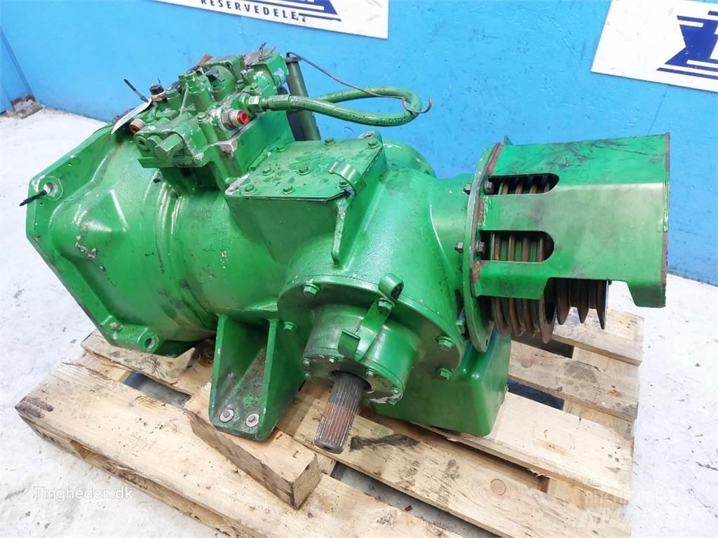 John Deere T660I Trasmissione