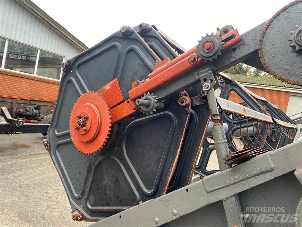Laverda 16 Accessori per mietitrebbiatrici