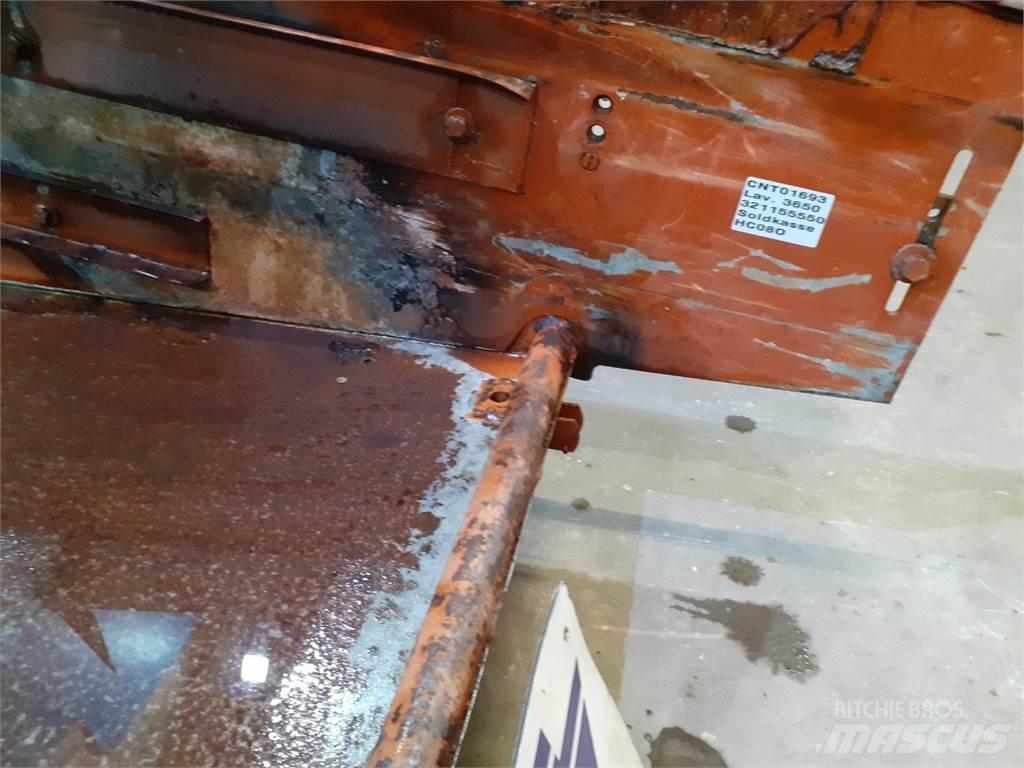 Laverda 3650 Spargisabbia e spargisale