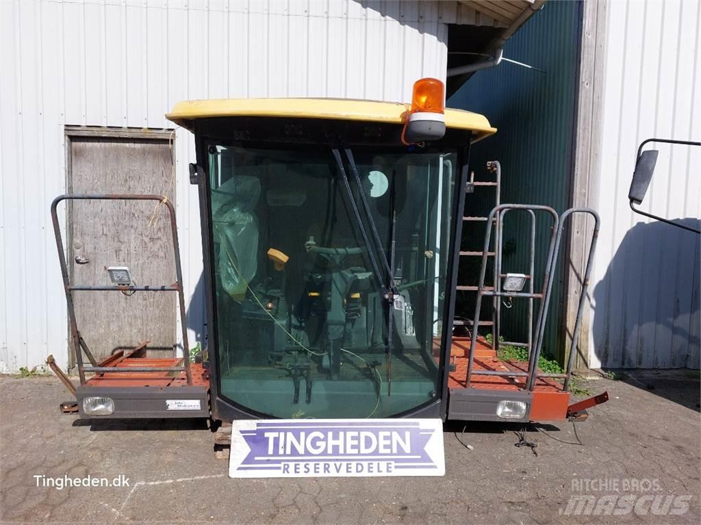 Laverda L627 Cabine e interni