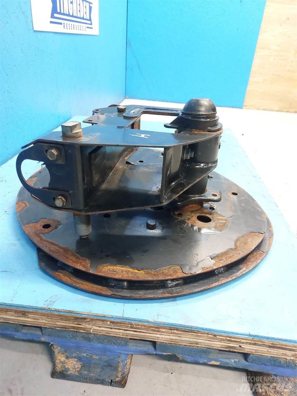 MacDon D60 Accessori per mietitrebbiatrici