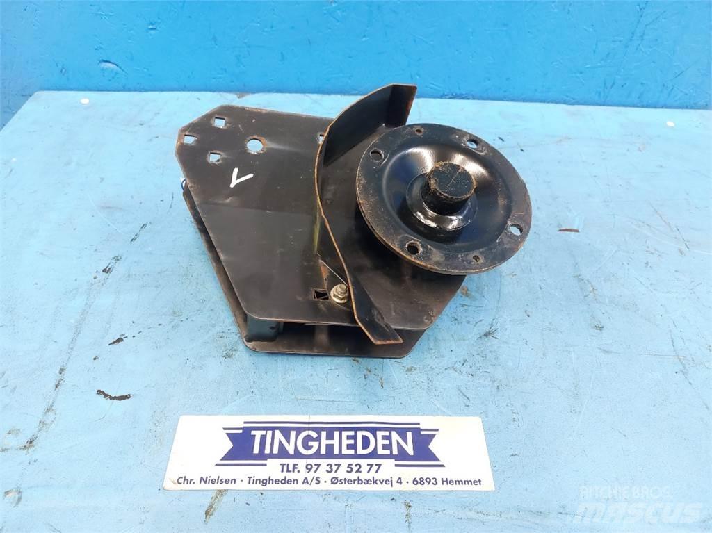 MacDon D60 Accessori per mietitrebbiatrici