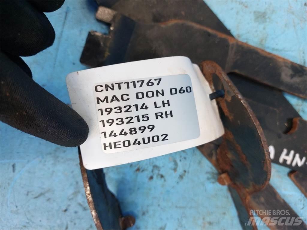 MacDon D60 Accessori per mietitrebbiatrici