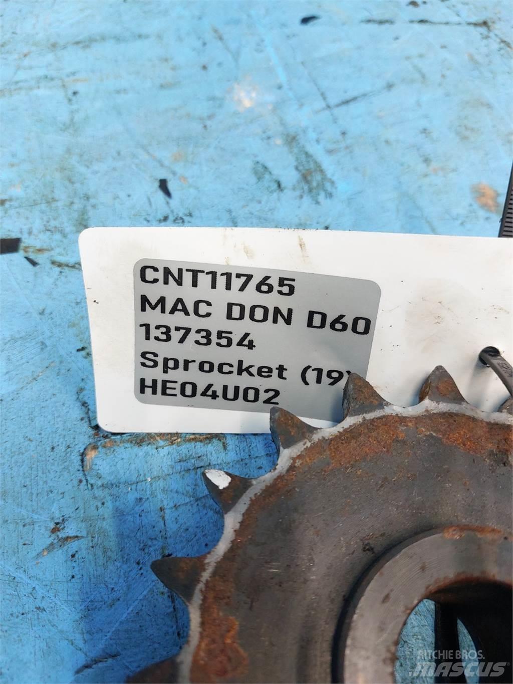 MacDon D60 Accessori per mietitrebbiatrici