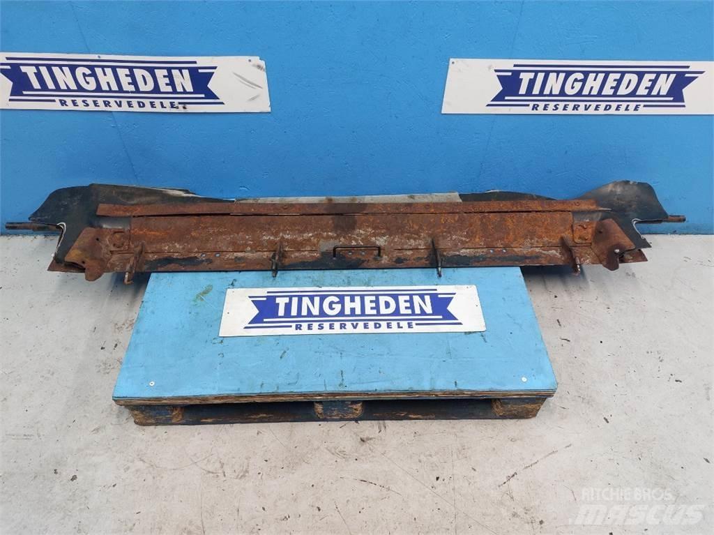 MacDon D60 Accessori per mietitrebbiatrici