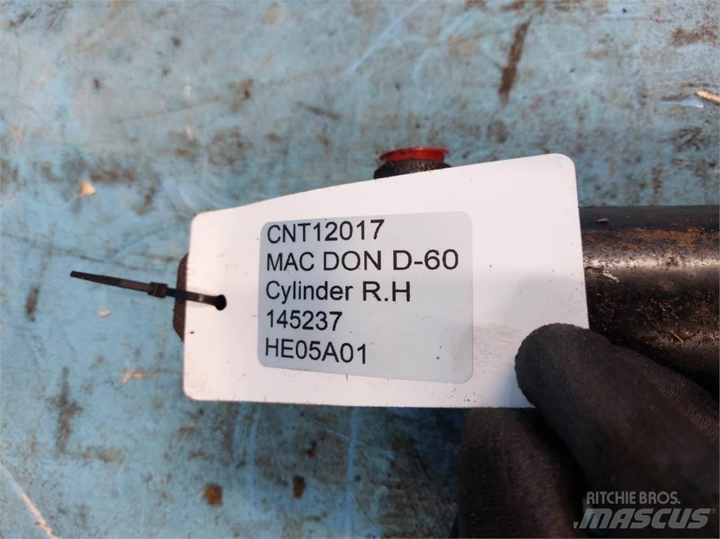 MacDon D60 Accessori per mietitrebbiatrici