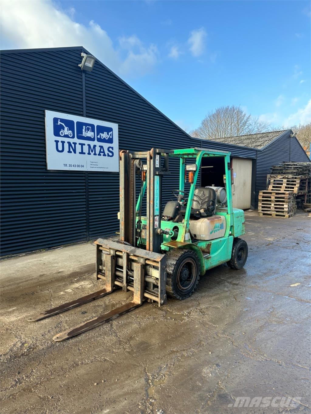 Mitsubishi FG30 Carrelli elevatori GPL