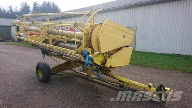 New Holland 13 Accessori per mietitrebbiatrici