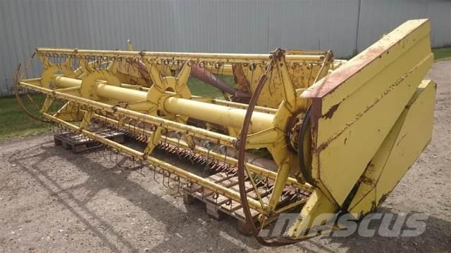 New Holland 15 Accessori per mietitrebbiatrici
