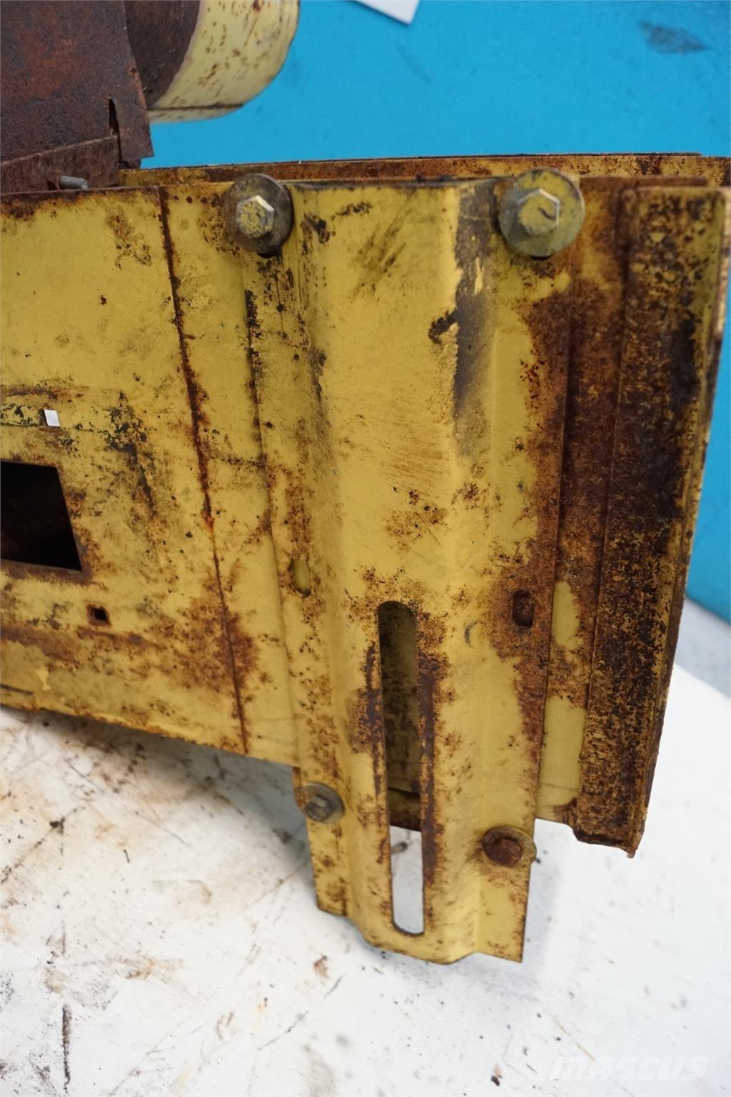 New Holland 1530 Accessori per mietitrebbiatrici