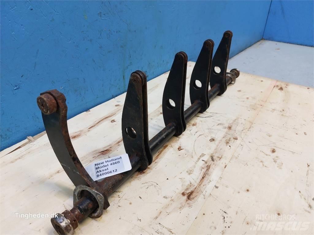 New Holland 4860 Altri macchinari per falciare e trinciare