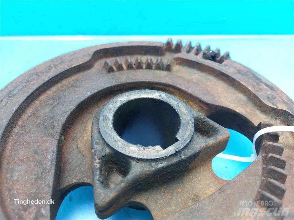 New Holland 4860 Altri macchinari per falciare e trinciare