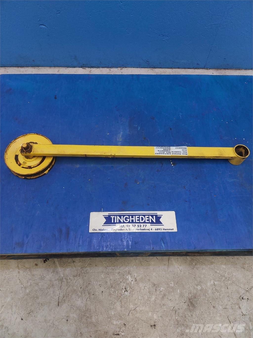 New Holland 8070 Accessori per mietitrebbiatrici