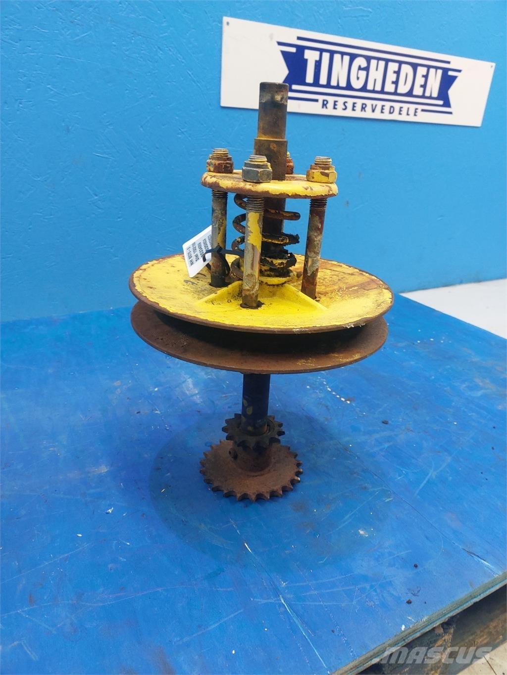 New Holland 8070 Accessori per mietitrebbiatrici