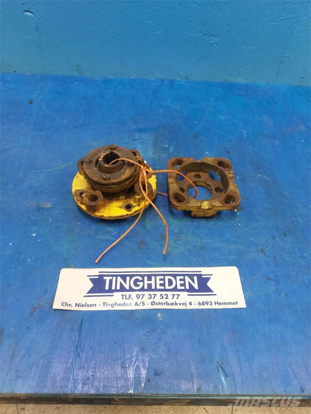 New Holland 8070 Accessori per mietitrebbiatrici