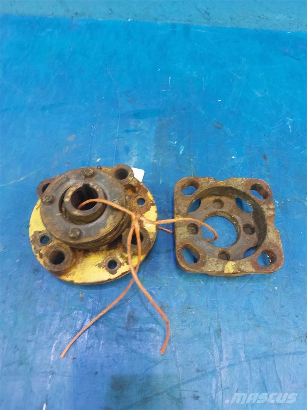 New Holland 8070 Accessori per mietitrebbiatrici