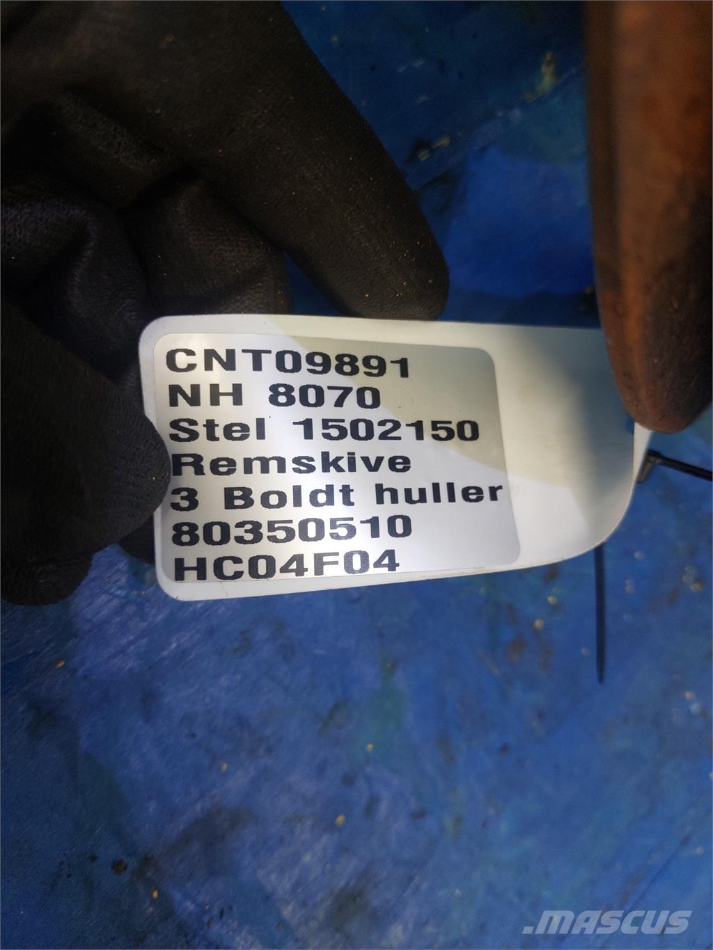 New Holland 8070 Accessori per mietitrebbiatrici