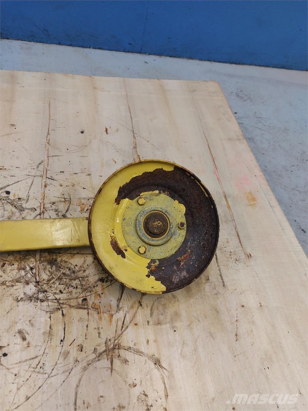 New Holland 8070 Accessori per mietitrebbiatrici