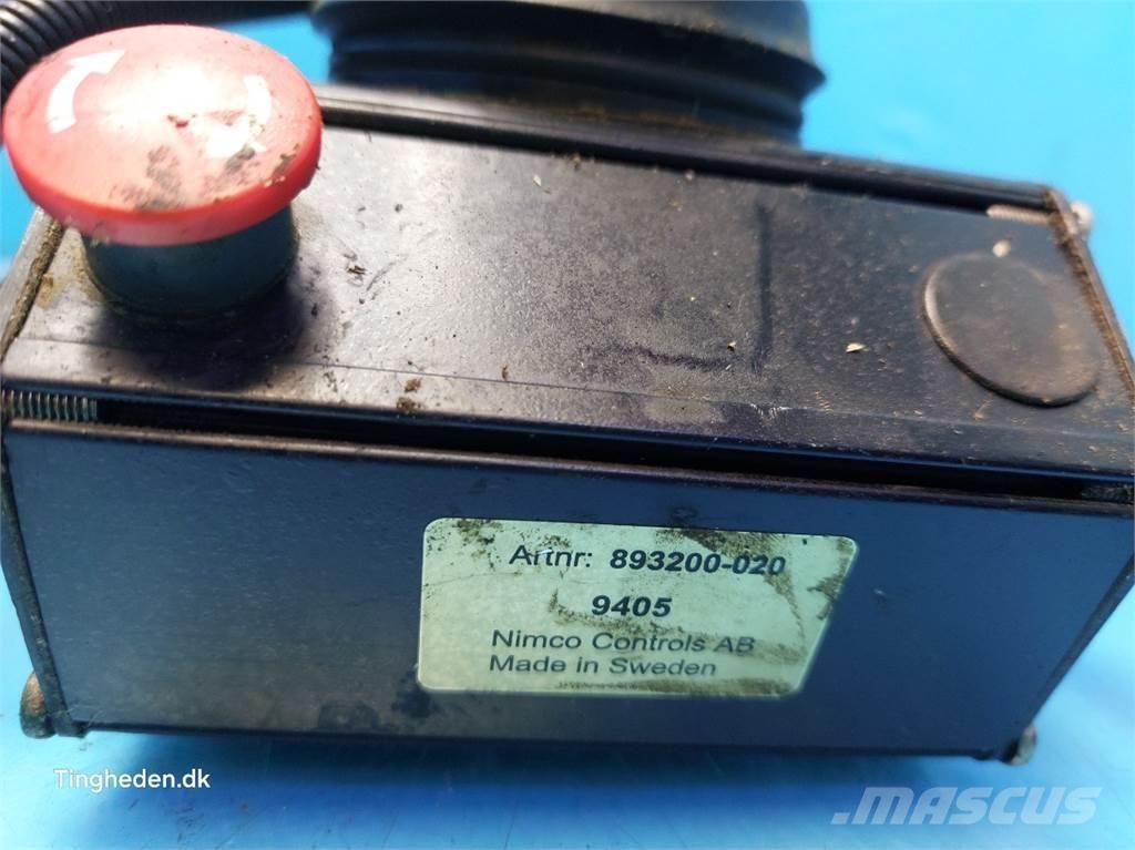New Holland 8160 Accessori per pale frontali