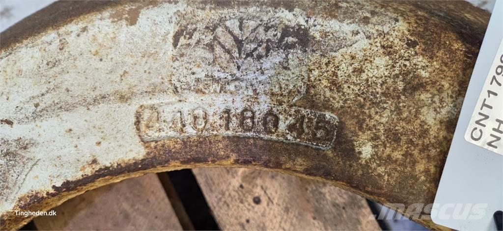 New Holland 8160 Zavorre anteriori