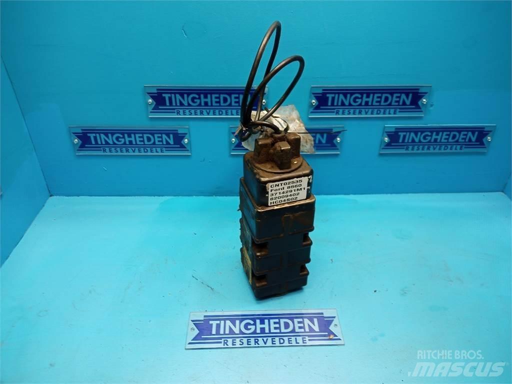 New Holland 8560 Componenti elettroniche
