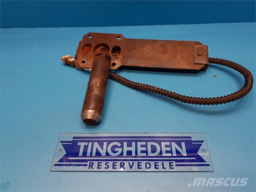 New Holland 8670 Altri accessori per trattori