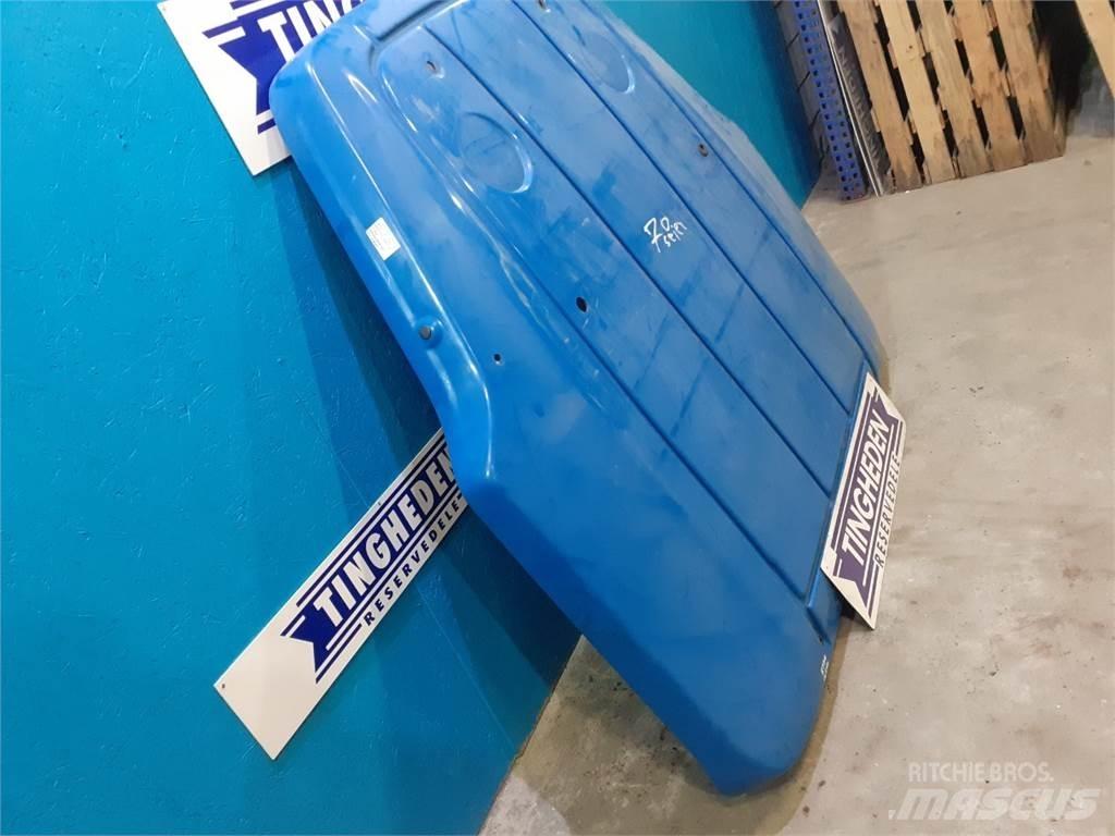 New Holland 8770 Cabine e interni
