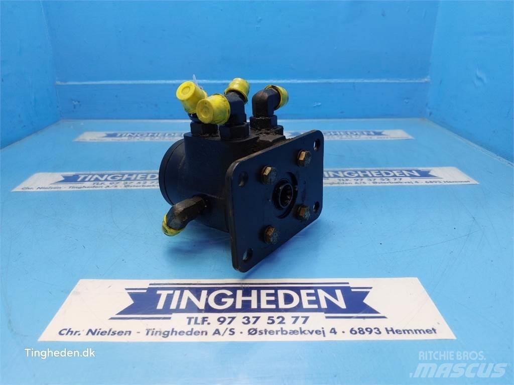 New Holland 8970 Componenti idrauliche