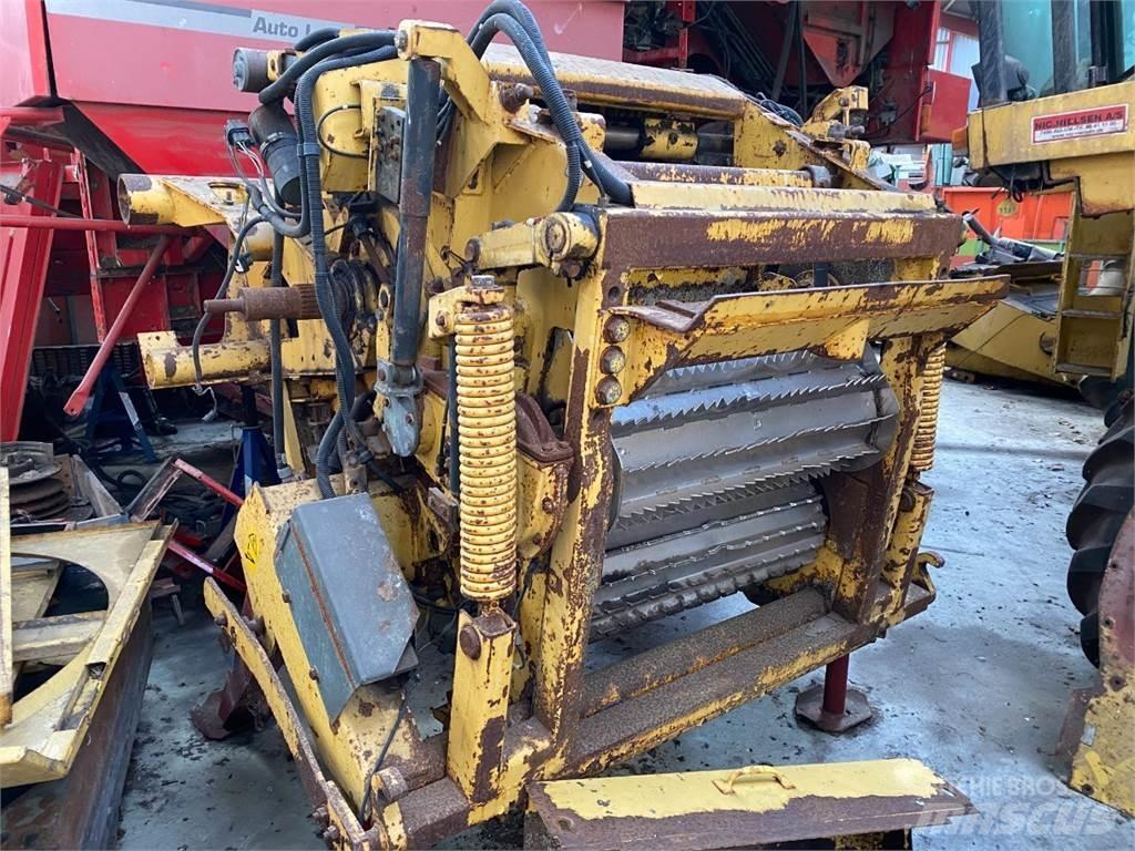 New Holland FX38 Accessori per macchine da fieno e foraggio
