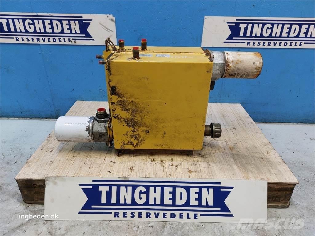 New Holland FX38 Accessori per macchine da fieno e foraggio