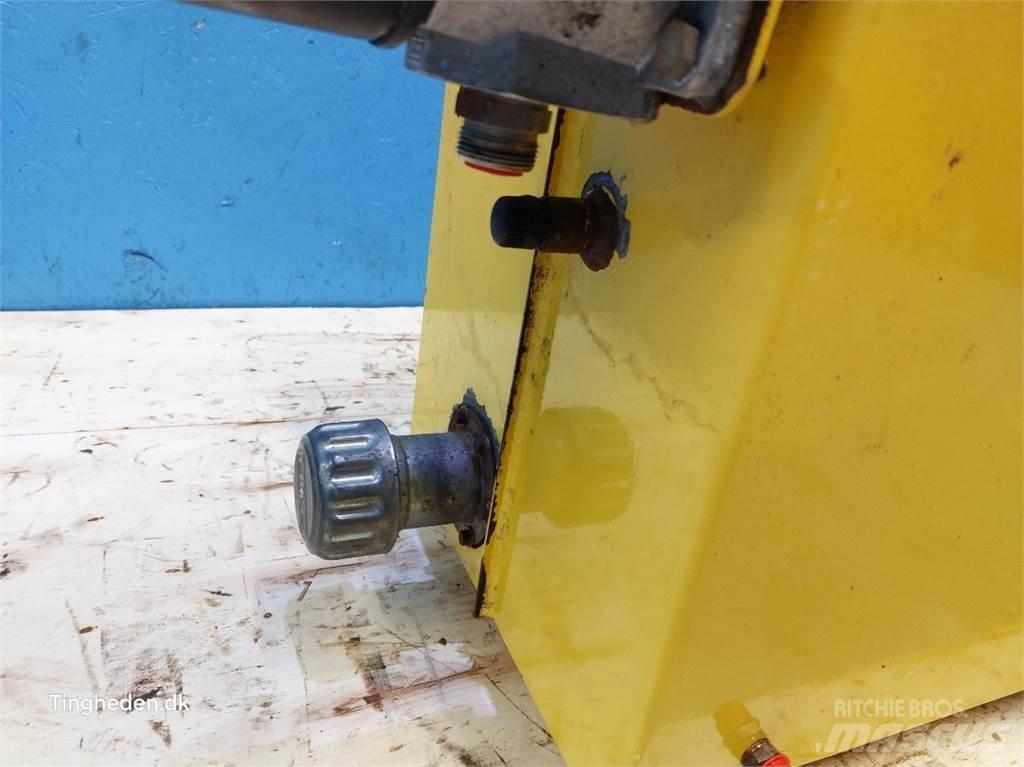 New Holland FX60 Accessori per macchine da fieno e foraggio