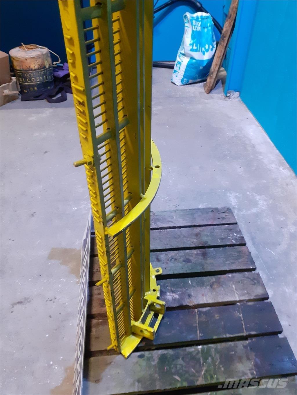 New Holland M80 Accessori per mietitrebbiatrici