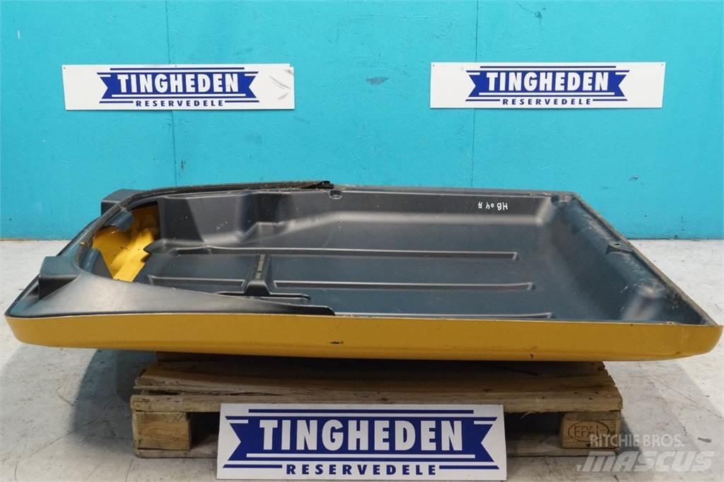 New Holland TF78 Cabine e interni