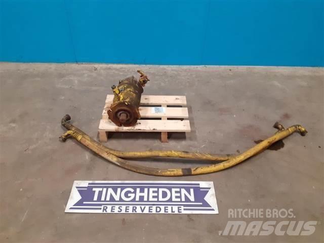 New Holland TX34 Componenti idrauliche