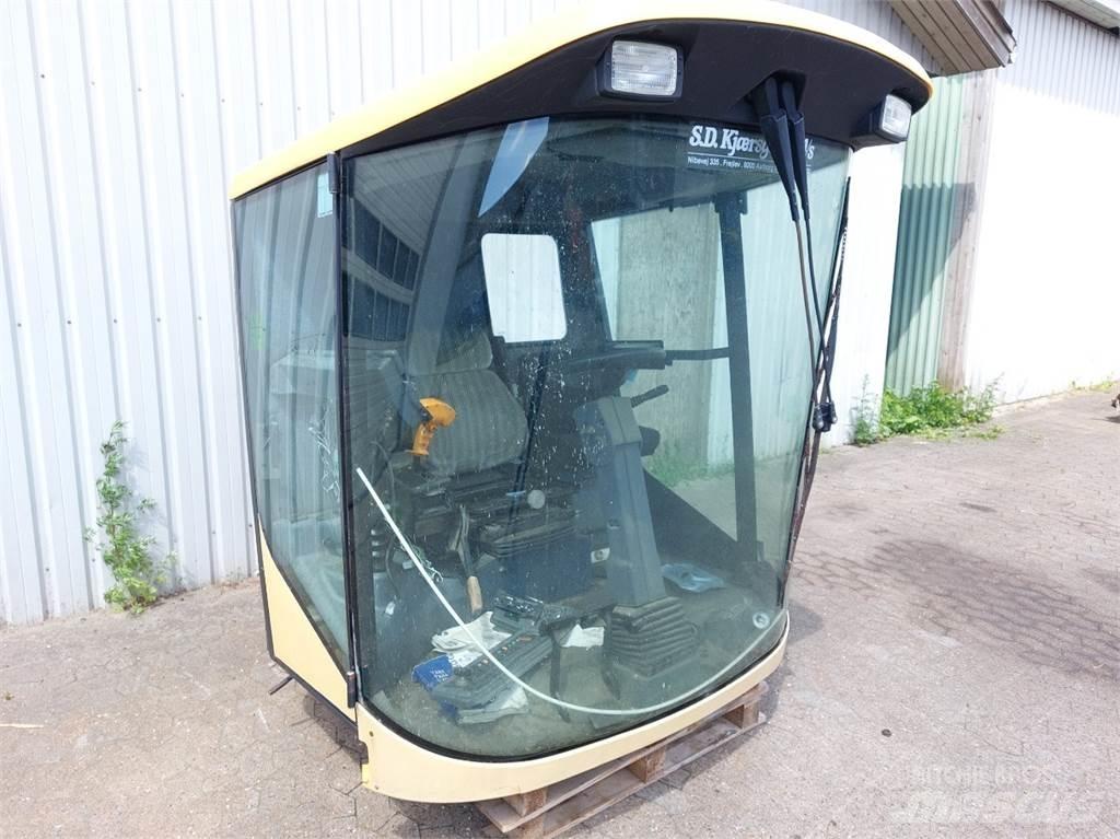 New Holland TX65 Cabine e interni