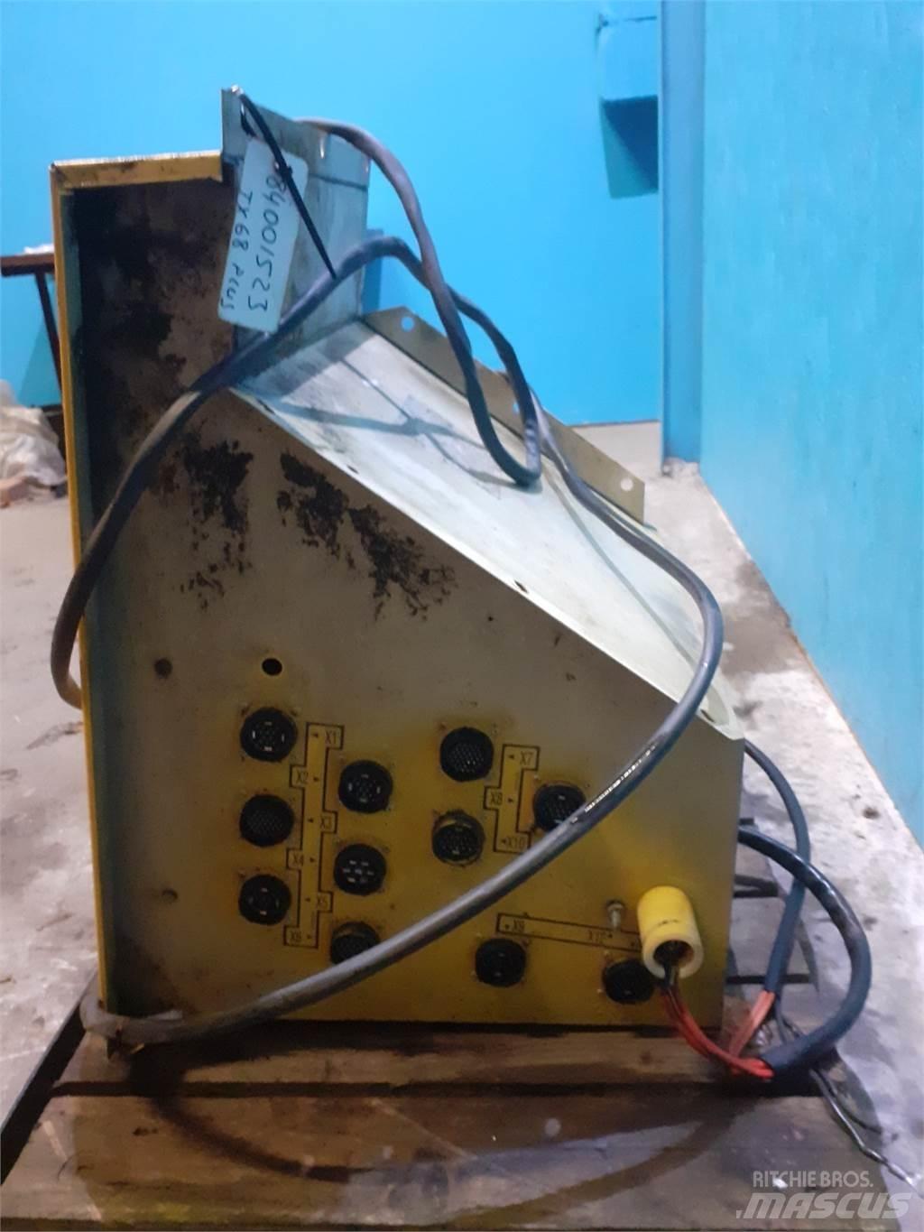 New Holland TX68 Componenti elettroniche
