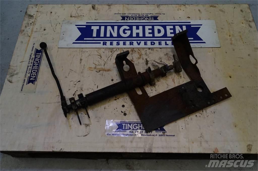 Valmet 505 Cabine e interni
