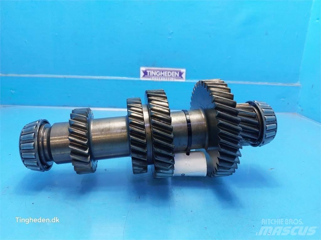 Valmet 8050 Trasmissione