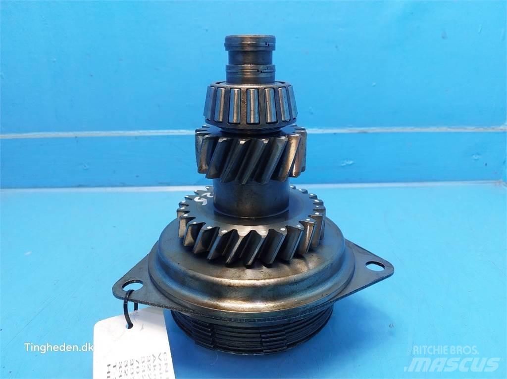 Valmet 8050 Trasmissione