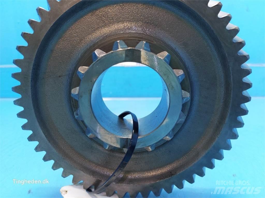 Valmet 8050 Trasmissione